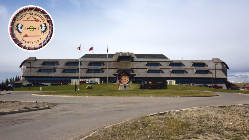 DSC_0911 admin building small